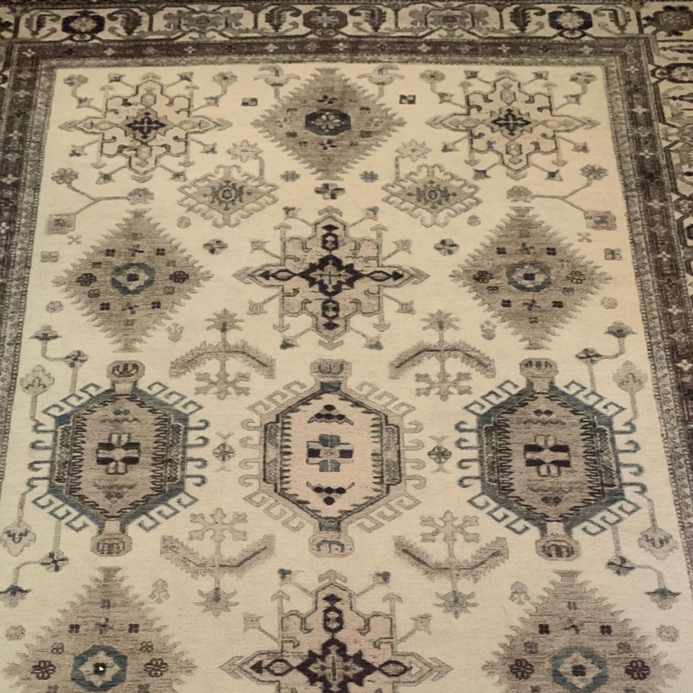 Ruggable 5x7 area rug. Browns, tans, and modes. Geometric print.  Rug only.
